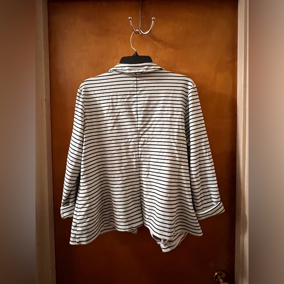 ANA women’s blazer with one button size XXL black, and white stripe - Picture 2 of 3
